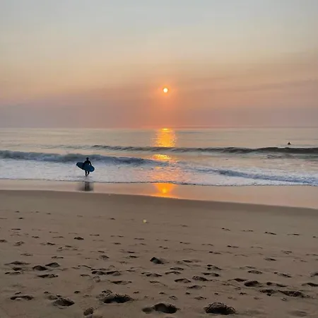 Panzió We Surf House