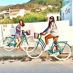 Bed and Breakfast We Surf House 3*