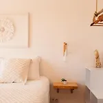 We Surf House Bed and Breakfast Figueira da Foz