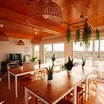 Bed and Breakfast We Surf House 3*