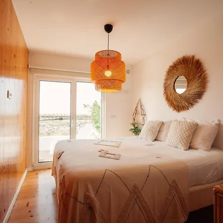 We Surf House *