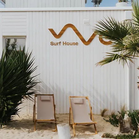 Couette-café We Surf House *