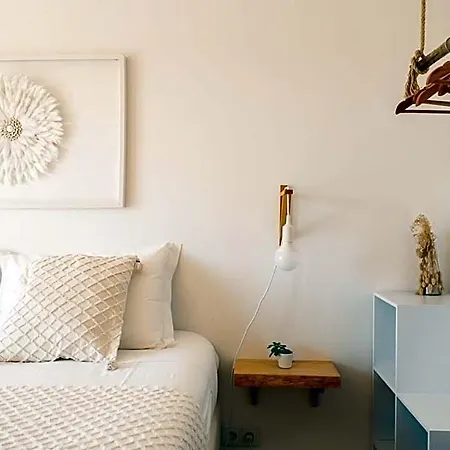 We Surf House