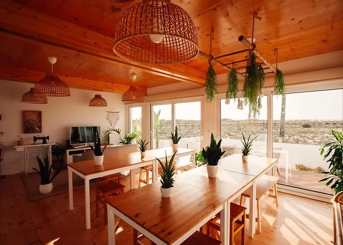 Bed and Breakfast We Surf House 3*