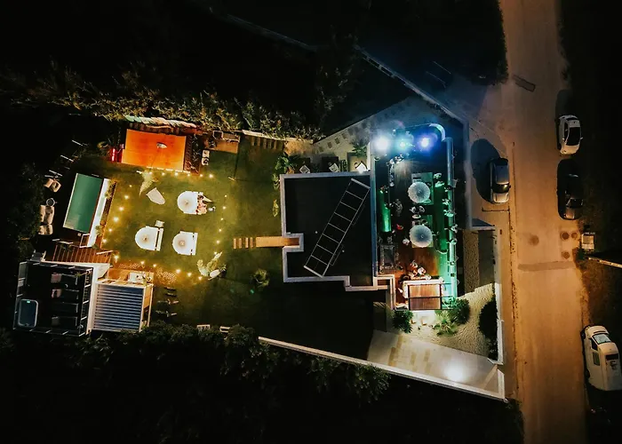 Bed and Breakfast We Surf House